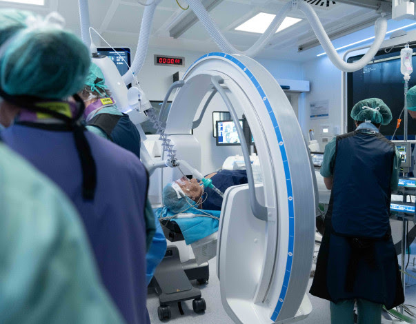 Setmanari 18 març 2025. Cirurgia robòtica. Hospital Germans Trias i Pujol de Badalona.