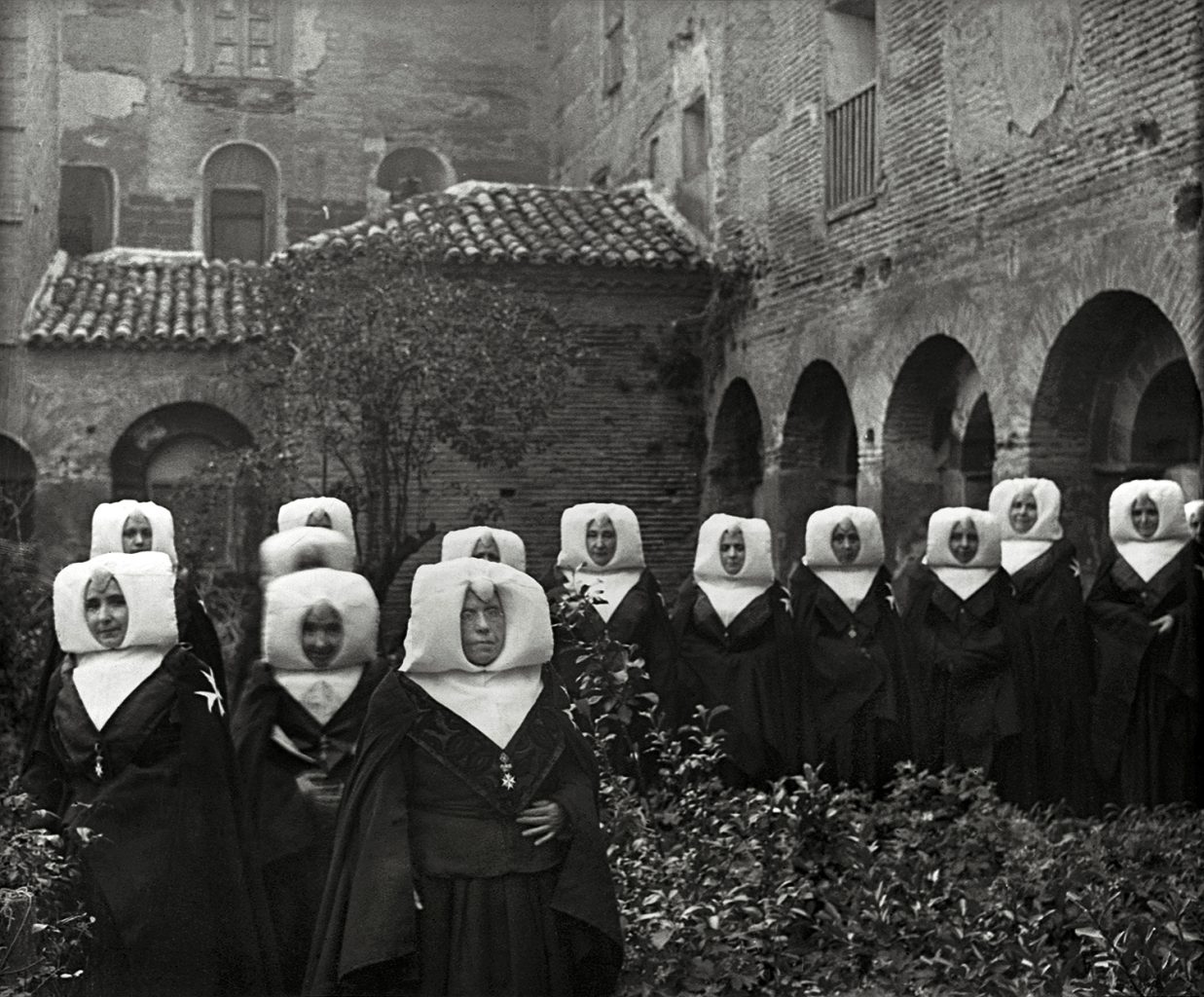  Las Señoras de Sijena